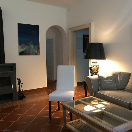 Elegantes Gaesteapartment Verano In Schloss Und Hofgut Langenzell Wiesenbach Exteriör bild